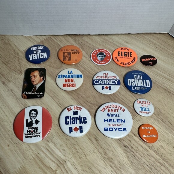 Other - Vintage Canadiana Pinback Buttons BC Politics